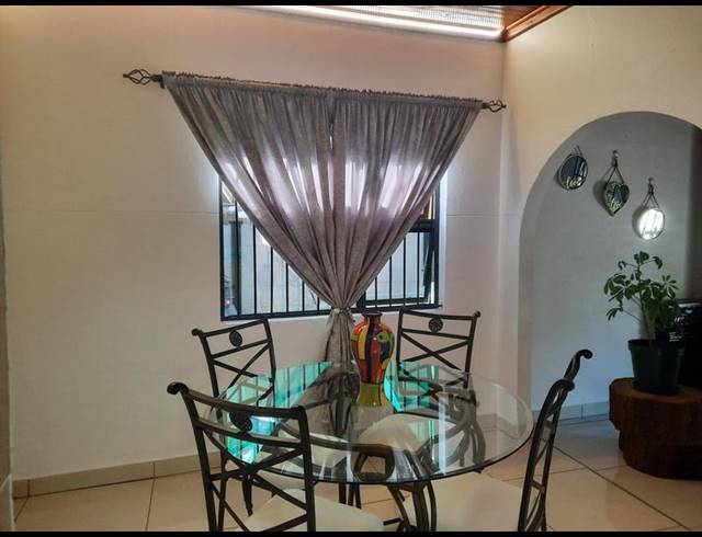 3 BEDROOM HOUSE FOR SALE IN VANDERBIJLPARK CW 2